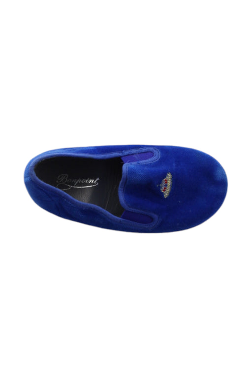 A Blue Loafers & Moccasins from Bonpoint in size 5T for girl. (Front View)