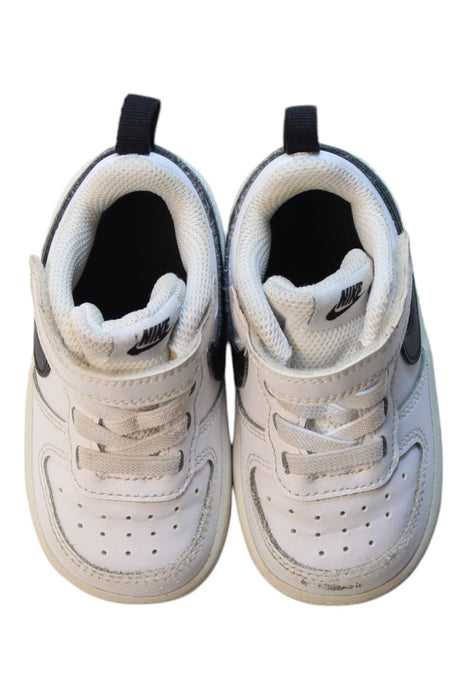 A White Sneakers from Nike in size 12-18M for neutral. (Back View)