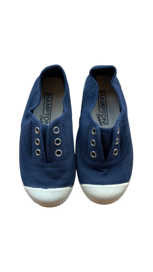 A Blue Sneakers from Hampton Canvas in size 4T for neutral. (Front View)