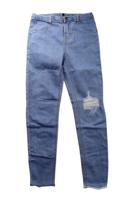 A Blue Jeans from Calzedonia in size 9Y for girl. (Front View)