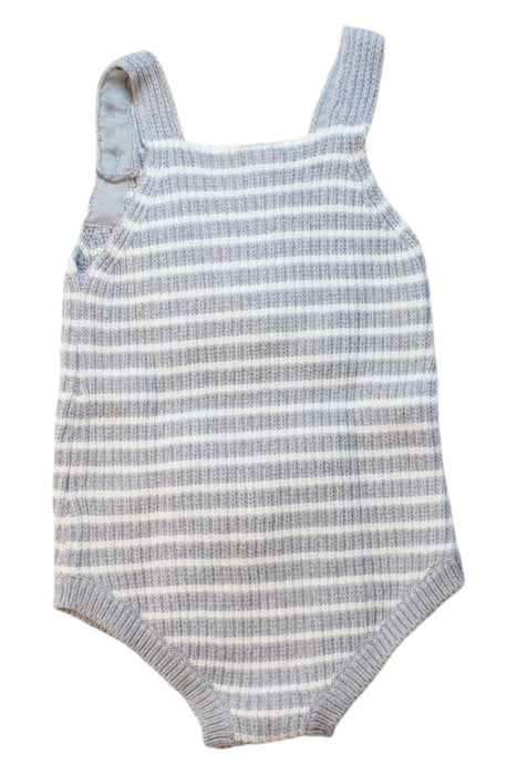 A Grey Sleeveless Rompers from Seed in size 6-12M for neutral. (Back View)