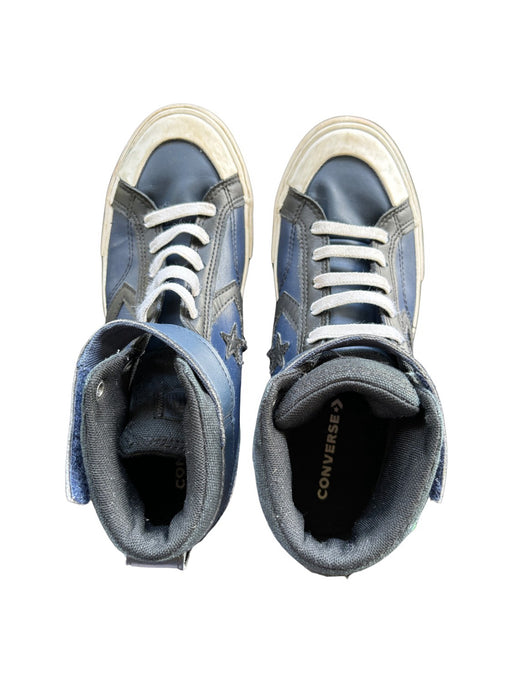 A Blue Sneakers from Converse in size 12Y for neutral. (Front View)