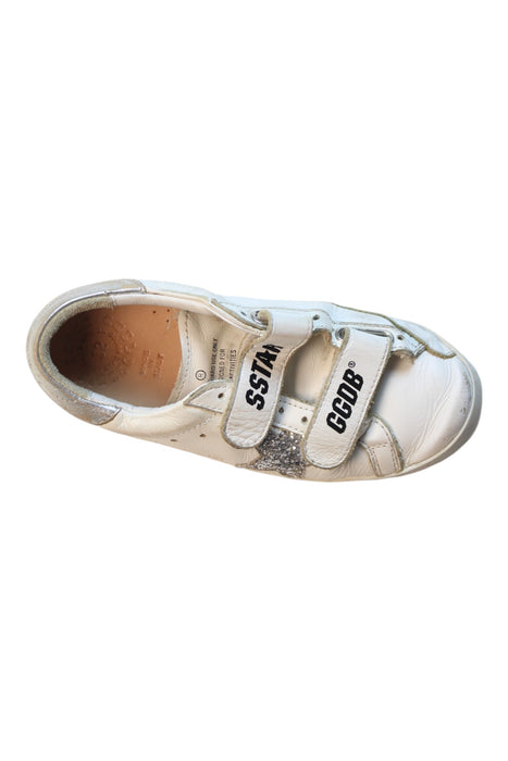 A White Sneakers from Golden Goose in size 7Y for girl. (Front View)