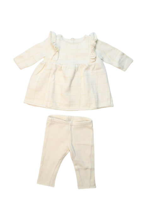 A Ivory Pants Sets from Zhoe & Tobiah in size 3-6M for girl. (Front View)