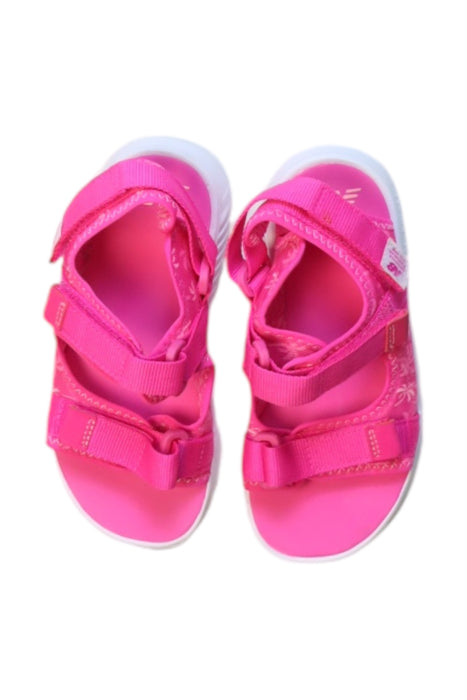 A Pink Sandals from New Balance in size 5T for girl. (Back View)