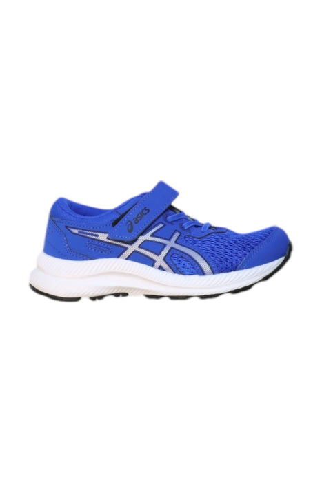 A Blue Sneakers from ASICS in size 6T for boy. (Front View)