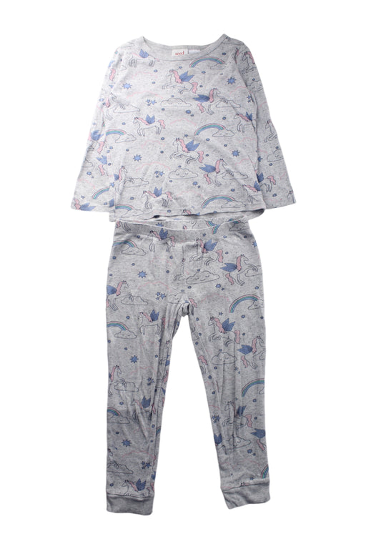 A Multicolour Pyjama Sets from Seed in size 5T for girl. (Front View)