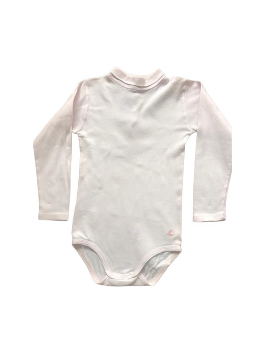 A White Long Sleeve Bodysuits from Petit Bateau in size 3T for neutral. (Front View)