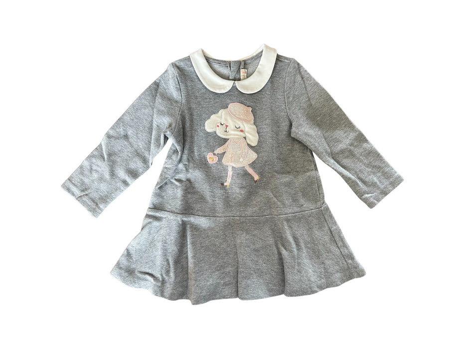 A Grey Long Sleeve Dresses from Momonittu in size 2T for girl. (Front View)