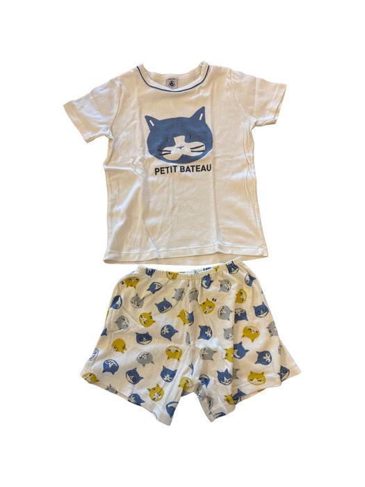 A White Pyjama Sets from Petit Bateau in size 6T for neutral. (Front View)