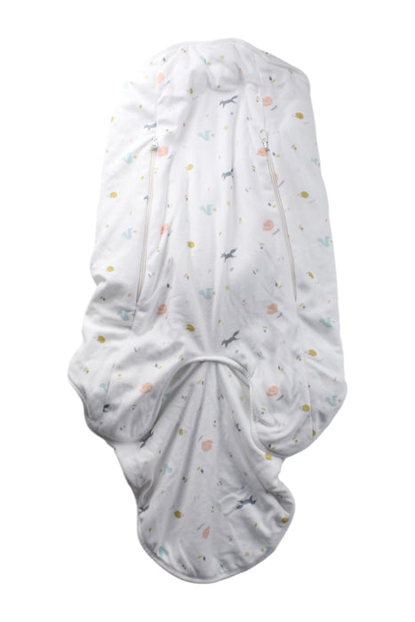 A White Swaddles from Red Castle in size O/S for neutral. (Back View)