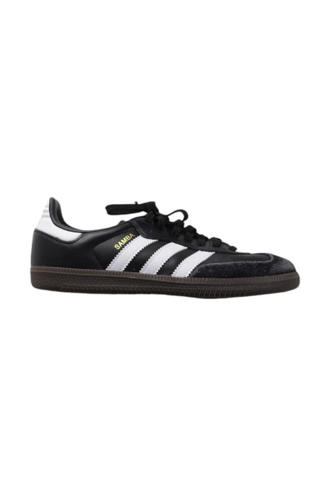 A Black Sneakers from Adidas in size 9Y for neutral. (Front View)