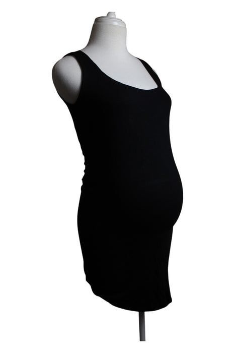 A Black Sleeveless Dresses from Isabella Oliver in size XS for maternity. (Front View)