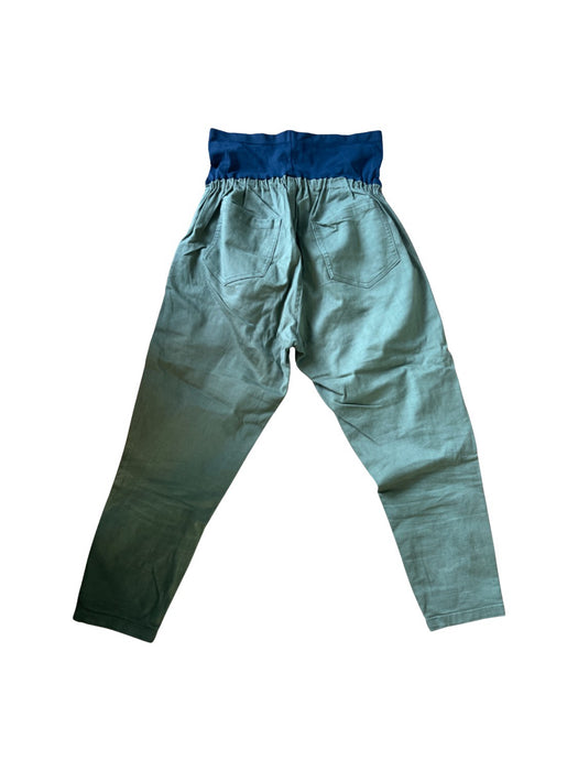 A Green Jeggings from Gennie's in size M for maternity. (Back View)