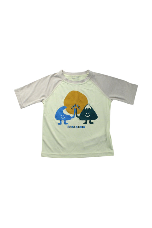 A Multicolour Short Sleeve T Shirts from Patagonia in size 3T for neutral. (Front View)