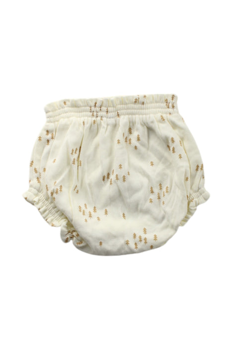 A Ivory Bloomers from Quincy Mae in size 18-24M for neutral. (Back View)