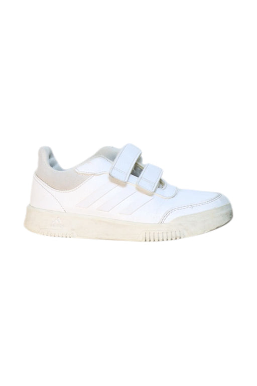 A White Sneakers from Adidas in size 6T for neutral. (Front View)