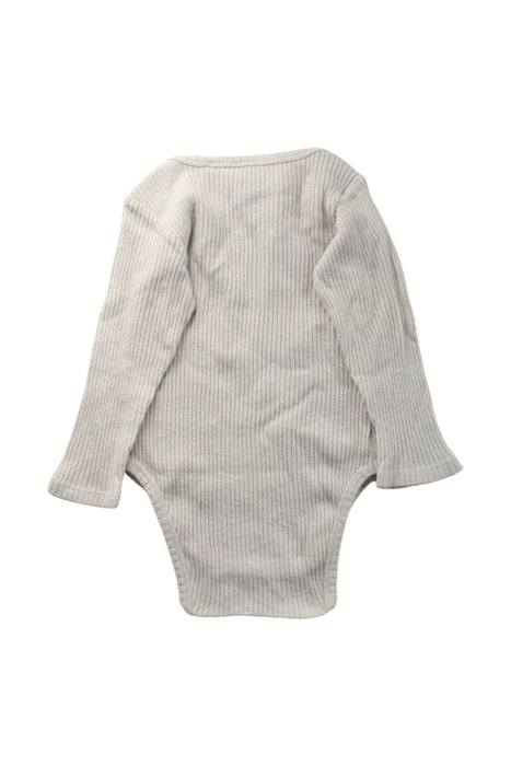 A Beige Long Sleeve Bodysuits from Claude & Co in size 12-18M for neutral. (Back View)