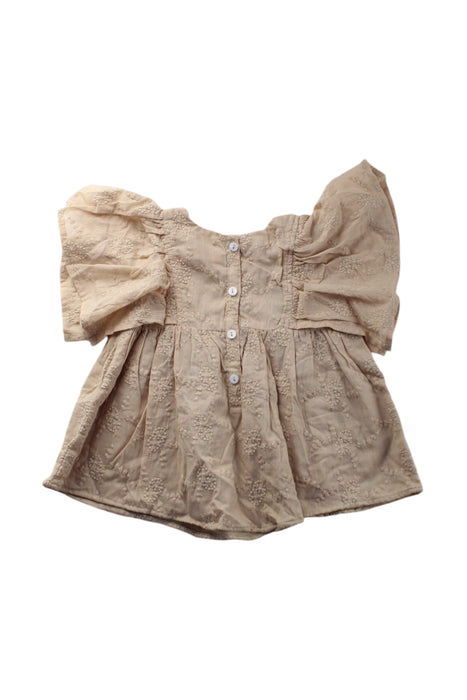 A Beige Sleeveless Tops from Aubrie in size 12-18M for girl. (Back View)