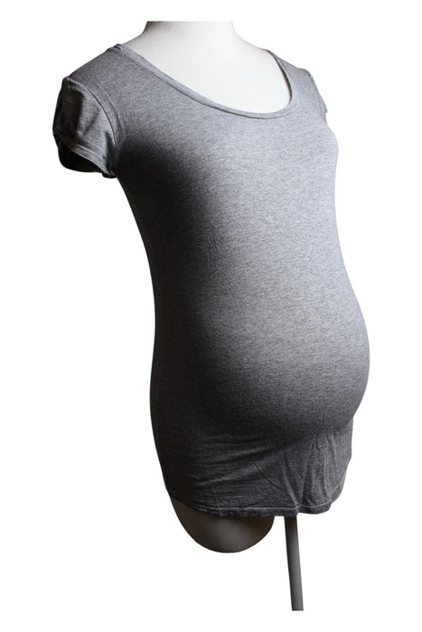 A Grey Short Sleeve T Shirts from Envie de Fraise in size S for maternity. (Front View)