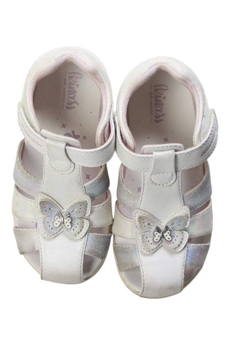 A White Sandals from Dr. Kong in size 4T for girl. (Back View)