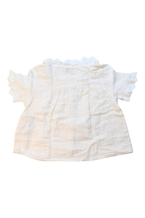 A White Short Sleeve Shirts from Cyrillus in size 4T for girl. (Back View)