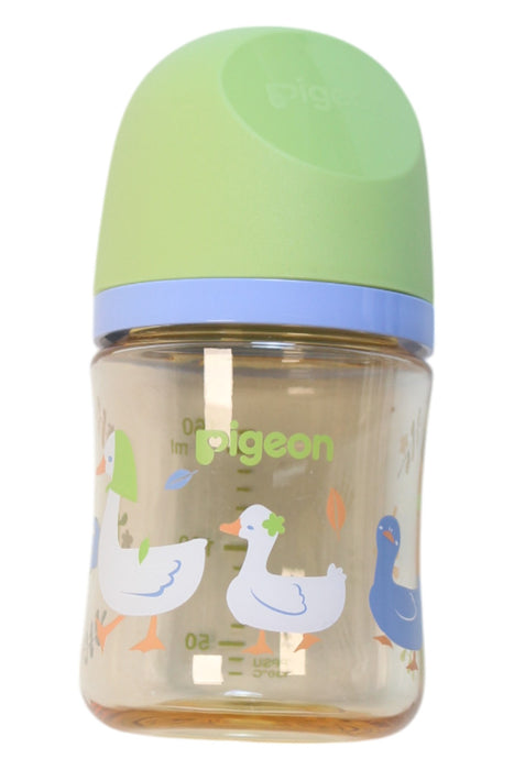 A Multicolor Utensils & Containers from Pigeon in size Newborn for girl. (Front View)