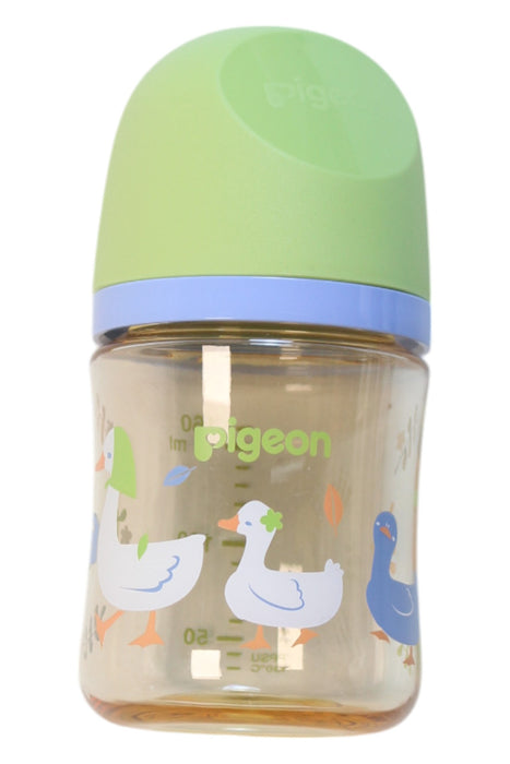 A Multicolour Utensils & Containers from Pigeon in size Newborn for girl. (Front View)