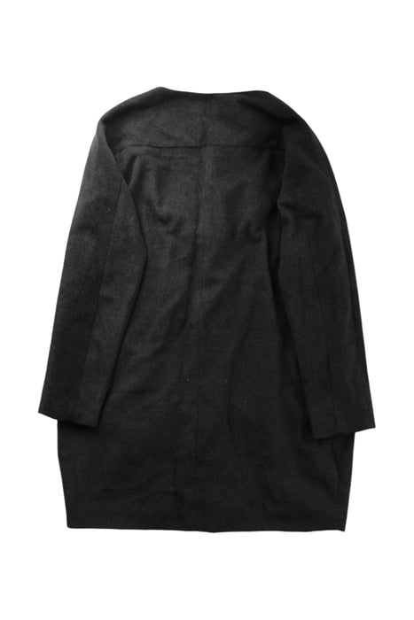 A Black Coats from Mayarya in size Maternity-XS for maternity. (Back View)