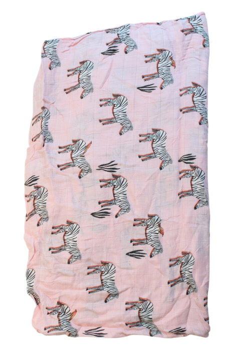 A Pink Swaddles from Little Unicorn in size O/S for girl. (Front View)