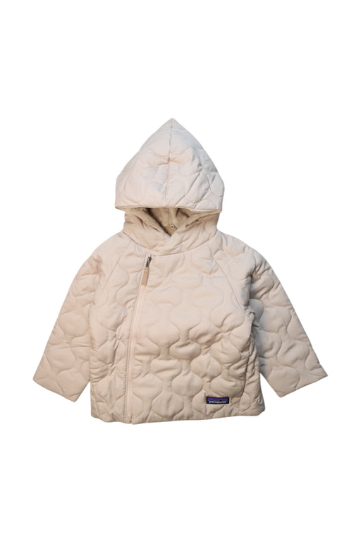 A Ivory Puffer/Quilted Coats & Outerwear from Patagonia in size 2T for girl. (Front View)