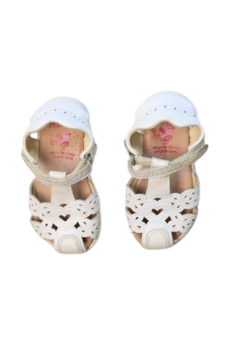 A White Sandals from Pablosky in size 18-24M for girl. (Back View)