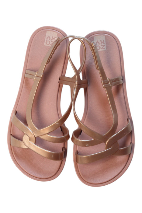 A Peach Sandals from Zaxy in size 11Y for girl. (Back View)