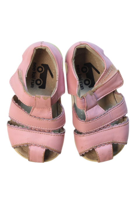 A Pink Sandals from See Kai Run in size 18-24M for girl. (Back View)