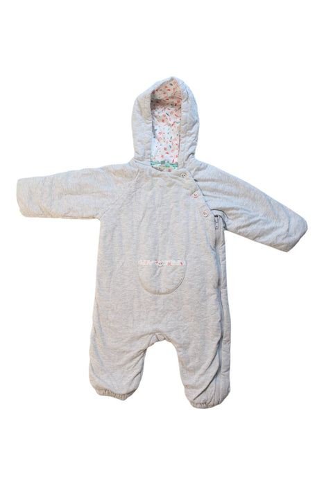 A Grey Puffer/Quilted Coats & Outerwear from John Lewis in size 6-12M for girl. (Front View)