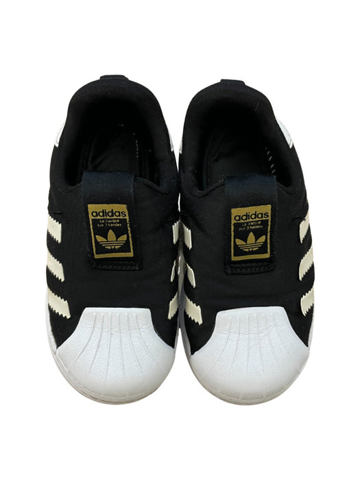 A Black Sneakers from Adidas in size 3T for neutral. (Back View)