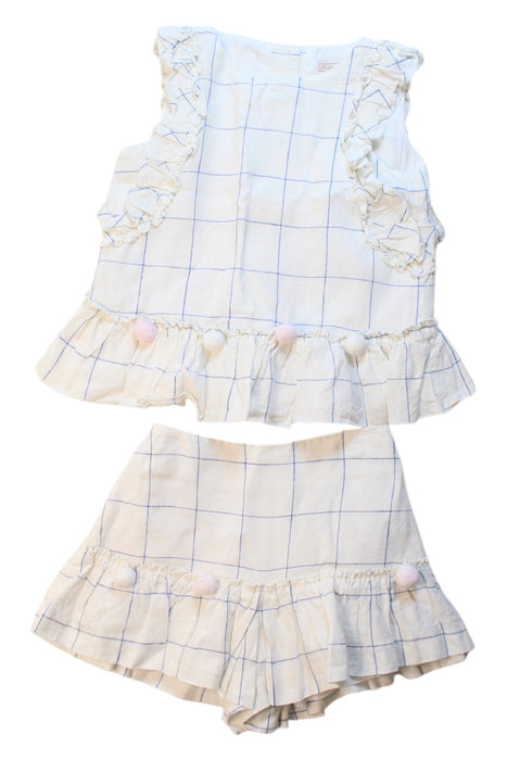 A White Shorts Sets from Nicholas & Bears in size 6T for girl. (Front View)