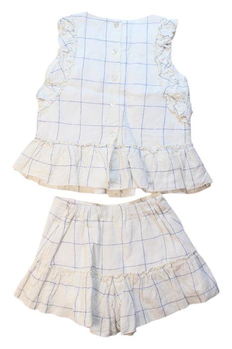 A White Shorts Sets from Nicholas & Bears in size 6T for girl. (Back View)