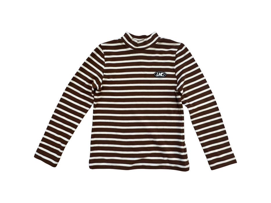 A Brown Long Sleeve T Shirts from little Mo & Co. in size 5T for neutral. (Front View)