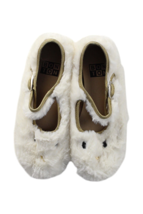 A White Slippers from Bonton in size 4T for girl. (Back View)