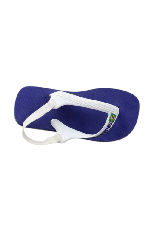 A Blue Flip Flops from Havaianas in size 4T for neutral. (Front View)