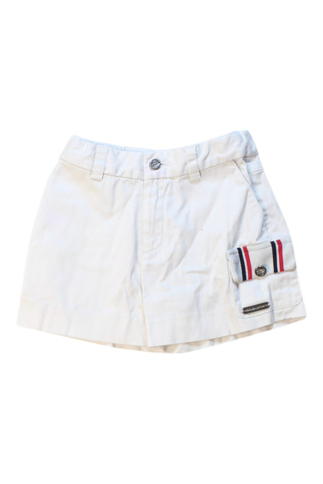 A White Shorts from Nicholas & Bears in size 6-12M for boy. (Front View)