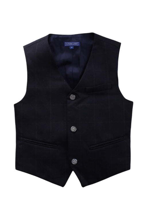 A Black Suit Vests from Nicholas & Bears in size 6T for boy. (Front View)