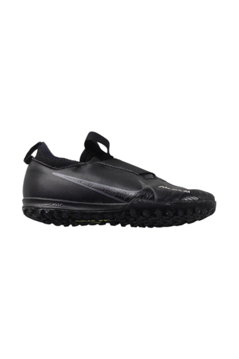 A Black Cleats/Soccer Shoes from Nike in size 7Y for neutral. (Front View)
