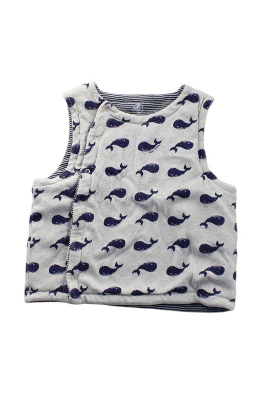 A White Puffer/Quilted Coats & Outerwear from Petit Bateau in size 3T for neutral. (Front View)