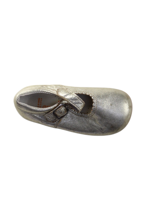A Silver Dress Shoes from Andanines in size 18-24M for girl. (Front View)