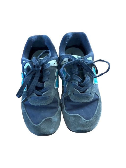 A Blue Sneakers from New Balance in size 6T for neutral. (Front View)
