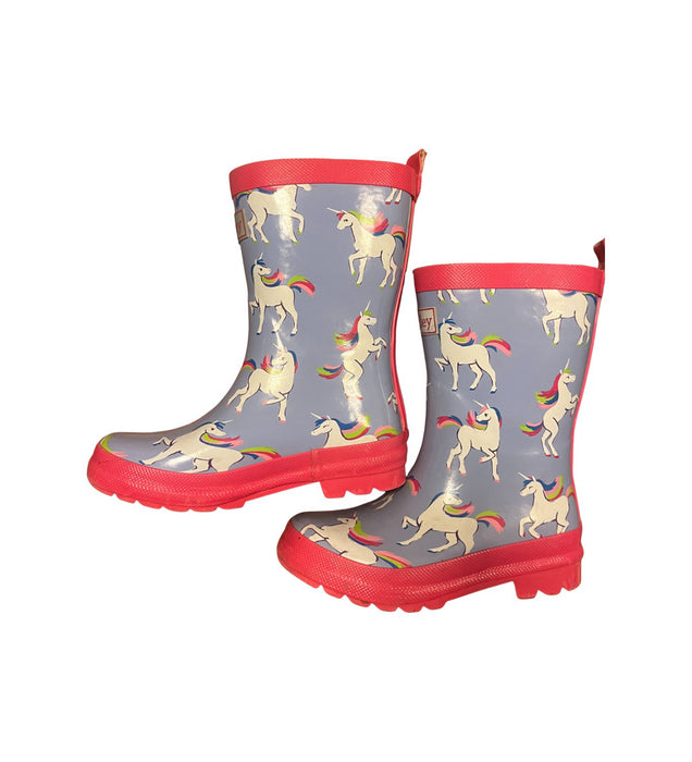 A Blue Rain Boots from Hatley in size 5T for girl. (Front View)