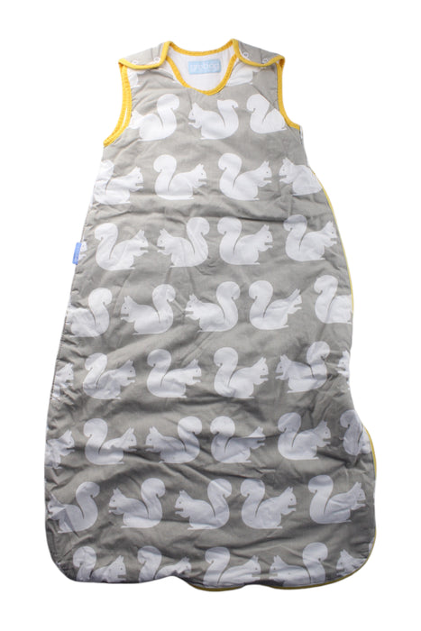 A Grey Sleepsacs from The Gro Company in size 6-12M for neutral. (Front View)