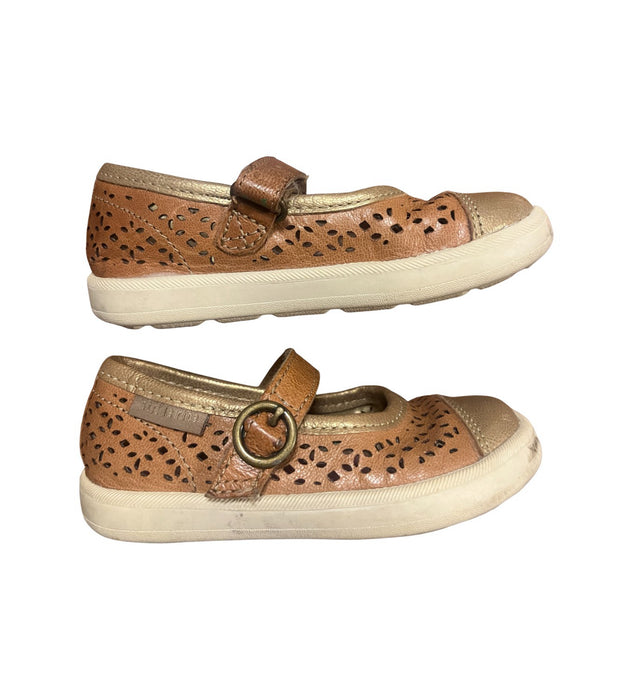 A Brown Flats from Stride Rite in size 18-24M for girl. (Back View)